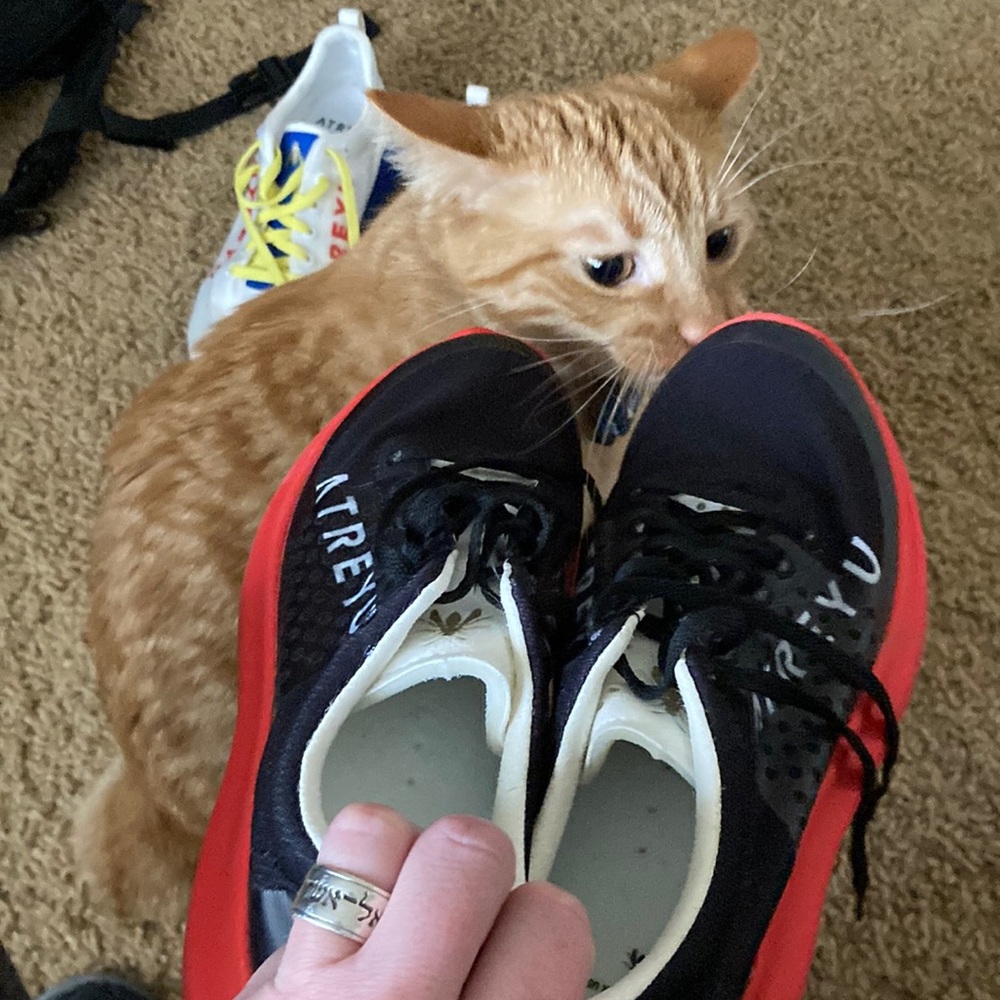 Atreyu Base Model Version 2 running shoes